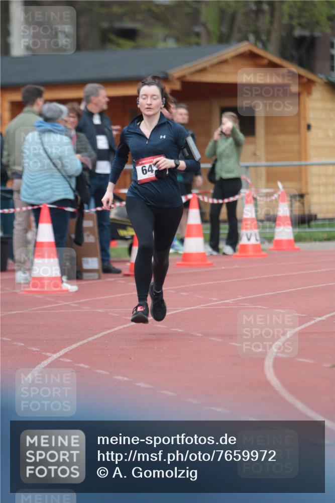 13.04.2025 - Hammer Lauf A. Gomolzig http://msf.ph/oto/7659972 13.04.2025 10:32:15 Ziel 155, 649, 744, 1902 meine-sportfotos.de