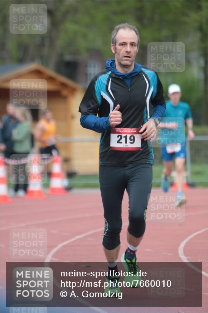 13.04.2025 - Hammer Lauf A. Gomolzig http://msf.ph/oto/7660010 13.04.2025 10:32:38 Ziel 219, 1074, 1809 meine-sportfotos.de