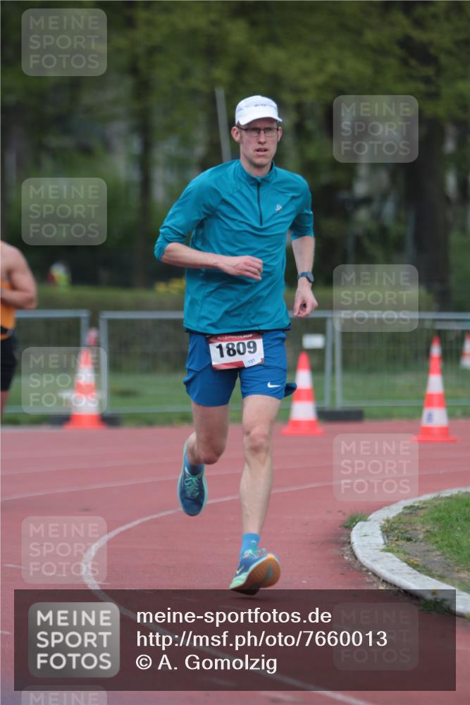 13.04.2025 - Hammer Lauf A. Gomolzig http://msf.ph/oto/7660013 13.04.2025 10:32:41 Ziel 1074, 1809 meine-sportfotos.de