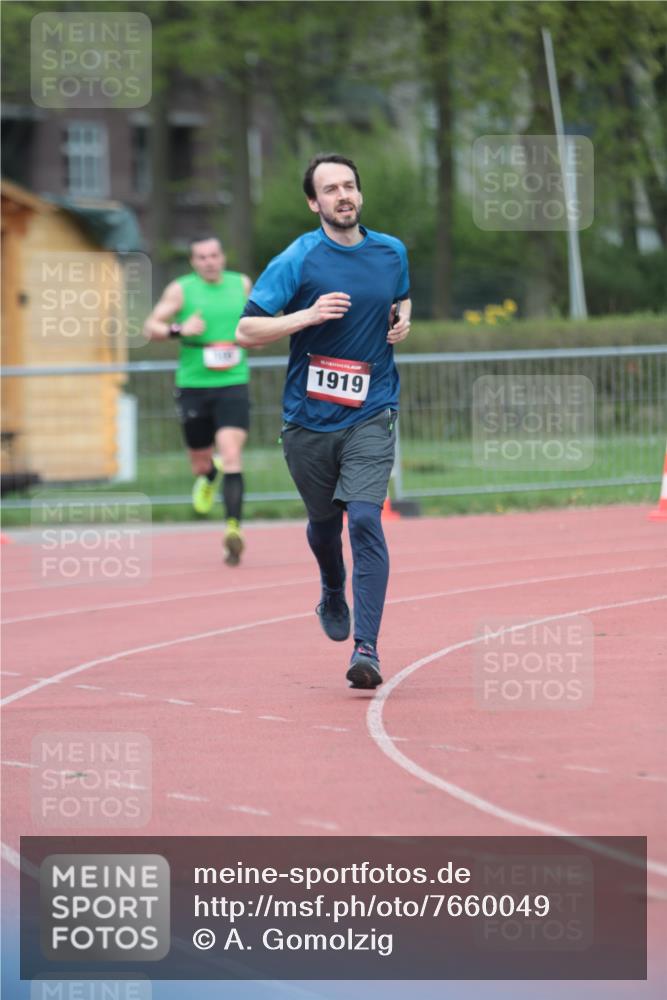 13.04.2025 - Hammer Lauf A. Gomolzig http://msf.ph/oto/7660049 13.04.2025 10:33:13 Ziel 105, 158, 357, 1919 meine-sportfotos.de