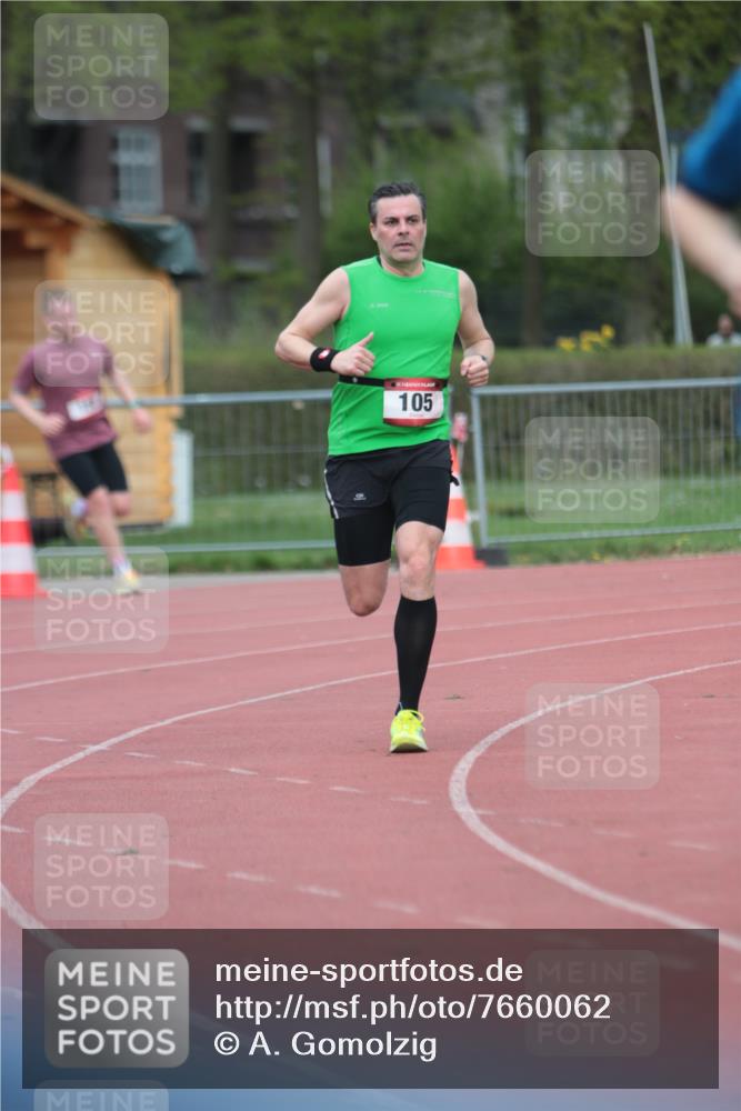 13.04.2025 - Hammer Lauf A. Gomolzig http://msf.ph/oto/7660062 13.04.2025 10:33:16 Ziel 105, 158, 357, 1919 meine-sportfotos.de