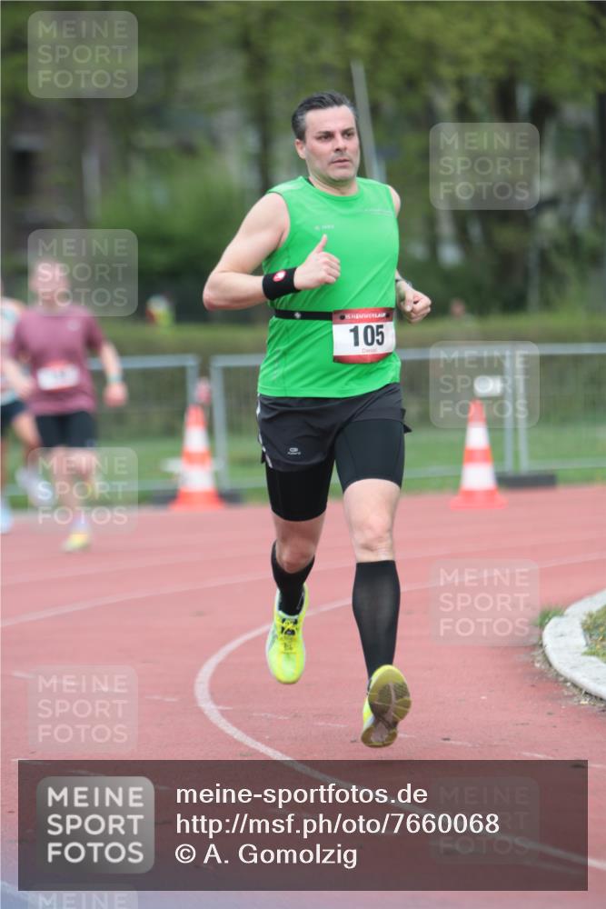 13.04.2025 - Hammer Lauf A. Gomolzig http://msf.ph/oto/7660068 13.04.2025 10:33:17 Ziel 105, 158, 357 meine-sportfotos.de