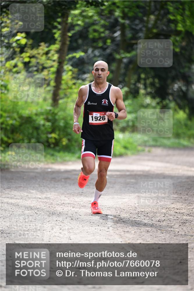 13.04.2025 - Hammer Lauf Dr. Thomas Lammeyer http://msf.ph/oto/7660078 13.04.2025 11:21:31 Laufen 2, 178, 1926 meine-sportfotos.de
