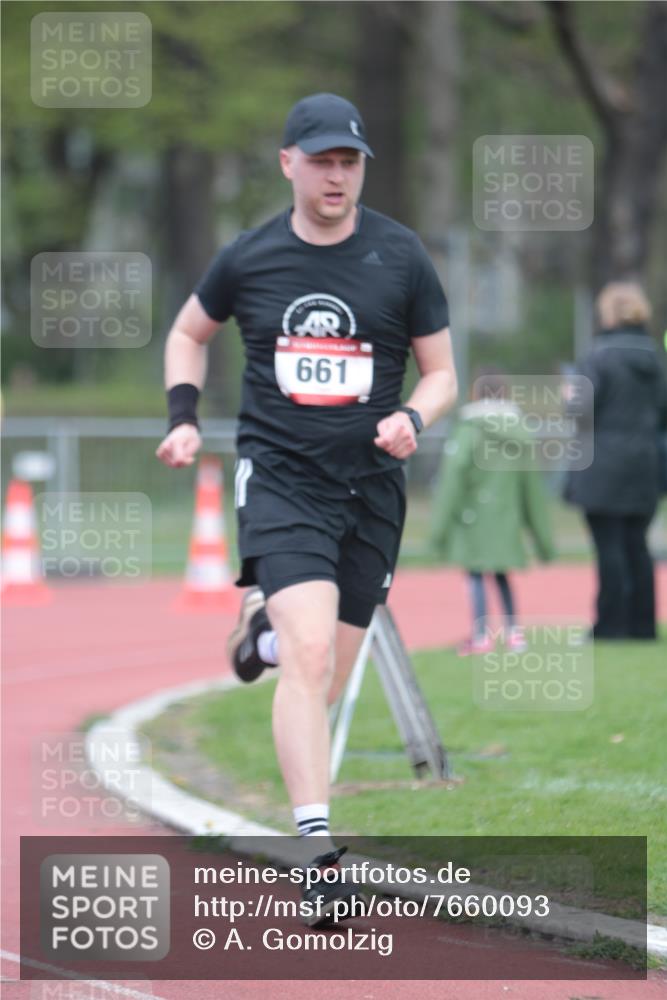 13.04.2025 - Hammer Lauf A. Gomolzig http://msf.ph/oto/7660093 13.04.2025 10:33:50 Ziel 661, 1148, 1824 meine-sportfotos.de