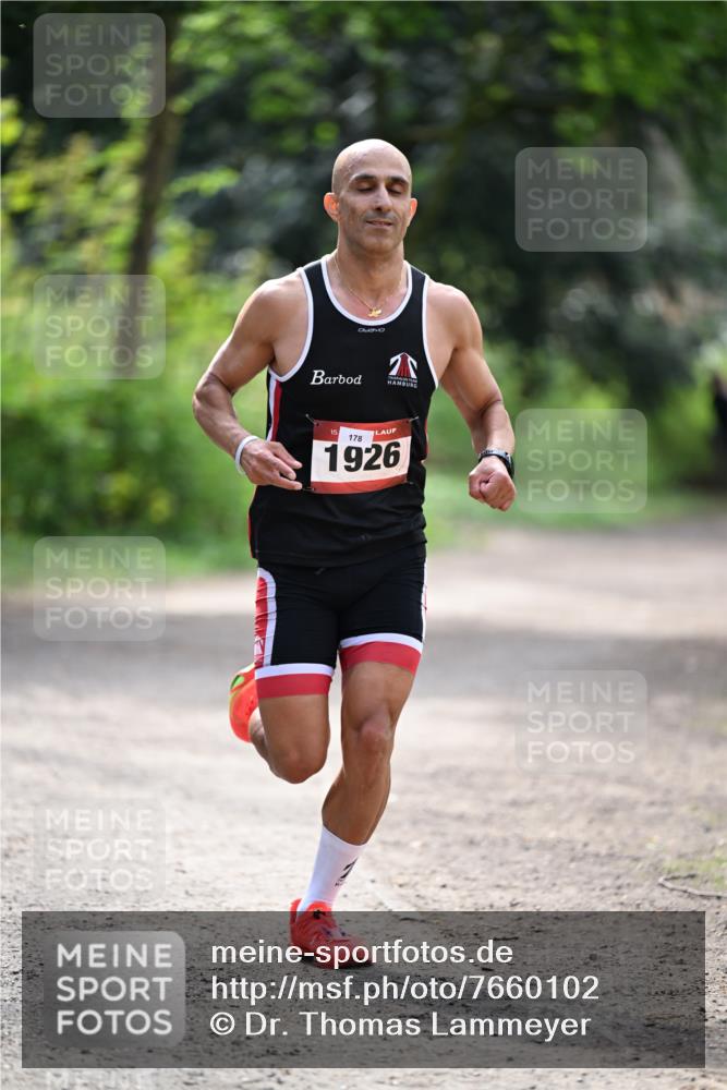 13.04.2025 - Hammer Lauf Dr. Thomas Lammeyer http://msf.ph/oto/7660102 13.04.2025 11:21:32 Laufen 15, 178, 1926 meine-sportfotos.de