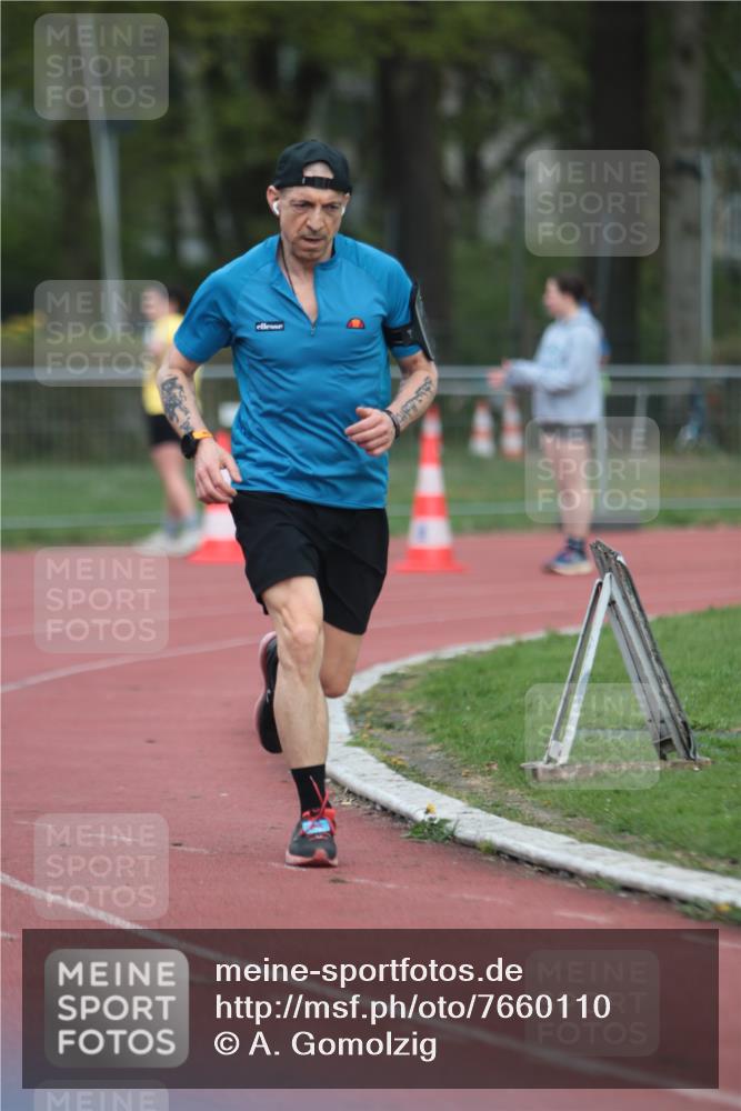 13.04.2025 - Hammer Lauf A. Gomolzig http://msf.ph/oto/7660110 13.04.2025 10:34:08 Ziel 197, 239, 729, 1197, 1286 meine-sportfotos.de