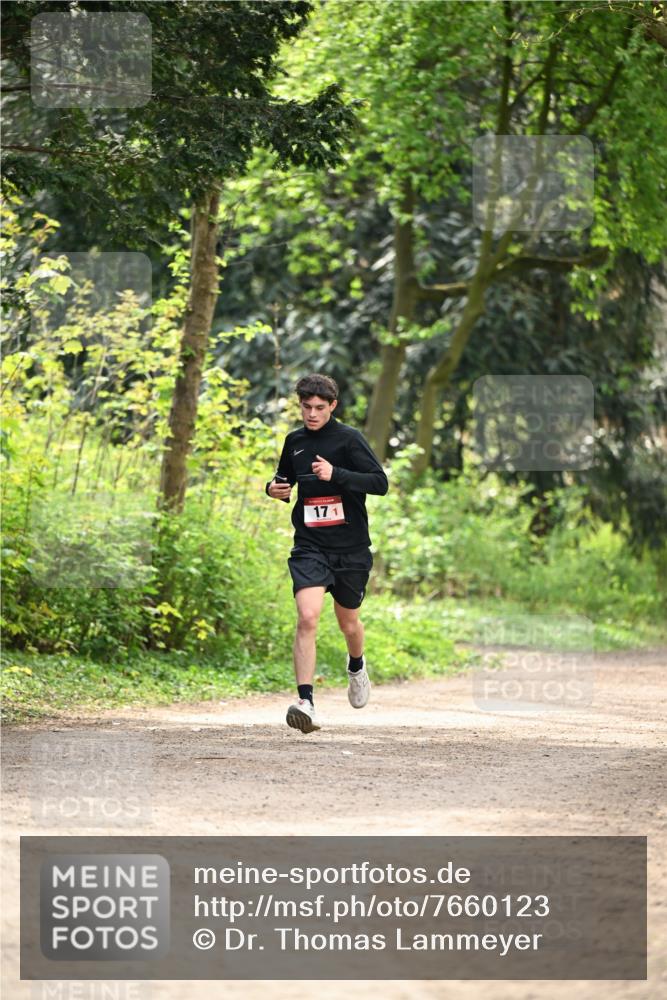 13.04.2025 - Hammer Lauf Dr. Thomas Lammeyer http://msf.ph/oto/7660123 13.04.2025 11:21:47 Laufen 171 meine-sportfotos.de