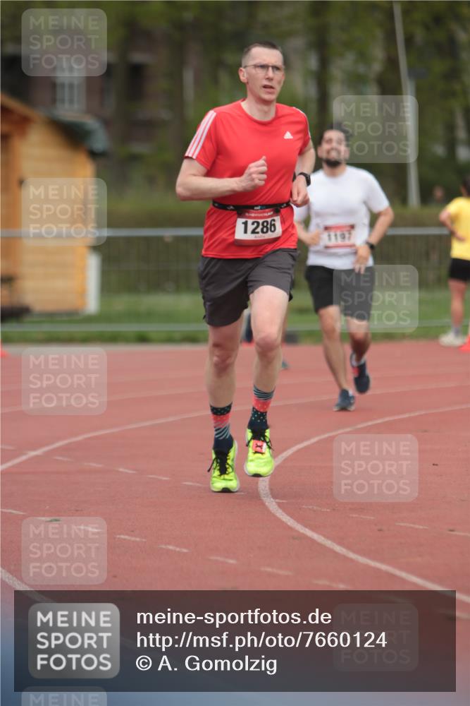 13.04.2025 - Hammer Lauf A. Gomolzig http://msf.ph/oto/7660124 13.04.2025 10:34:14 Ziel 197, 285, 729, 1197, 1286 meine-sportfotos.de