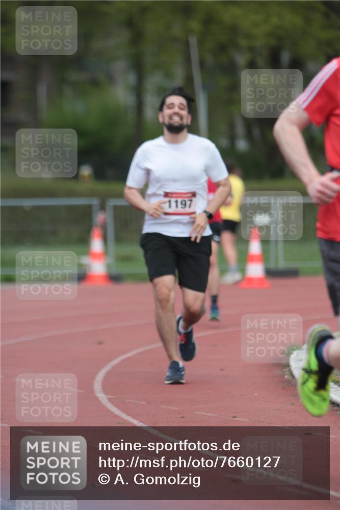 13.04.2025 - Hammer Lauf A. Gomolzig http://msf.ph/oto/7660127 13.04.2025 10:34:15 Ziel 197, 285, 1197, 1286 meine-sportfotos.de