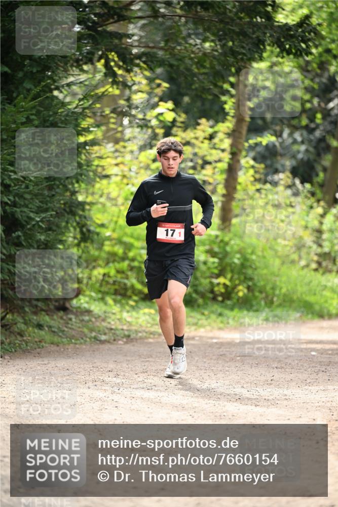 13.04.2025 - Hammer Lauf Dr. Thomas Lammeyer http://msf.ph/oto/7660154 13.04.2025 11:21:49 Laufen 15, 171 meine-sportfotos.de