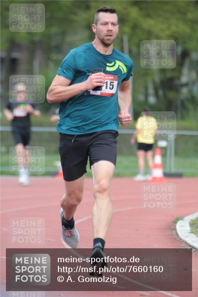 13.04.2025 - Hammer Lauf A. Gomolzig http://msf.ph/oto/7660160 13.04.2025 10:34:30 Ziel 330, 383, 1743, 1801 meine-sportfotos.de