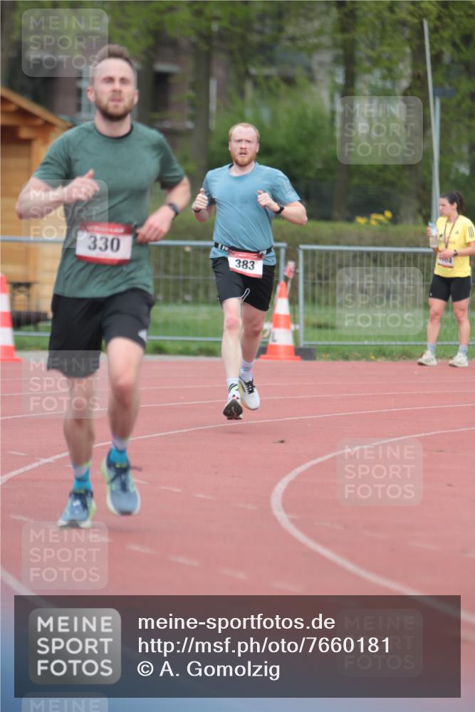 13.04.2025 - Hammer Lauf A. Gomolzig http://msf.ph/oto/7660181 13.04.2025 10:34:37 Ziel 330, 383, 1743 meine-sportfotos.de