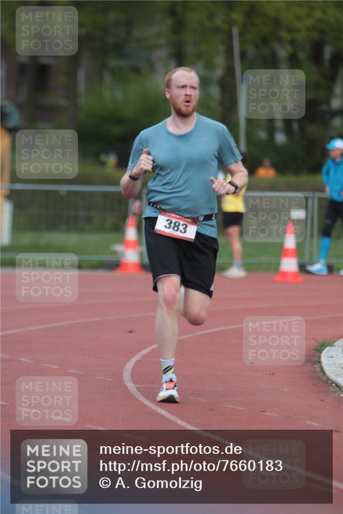 13.04.2025 - Hammer Lauf A. Gomolzig http://msf.ph/oto/7660183 13.04.2025 10:34:39 Ziel 383, 1907 meine-sportfotos.de