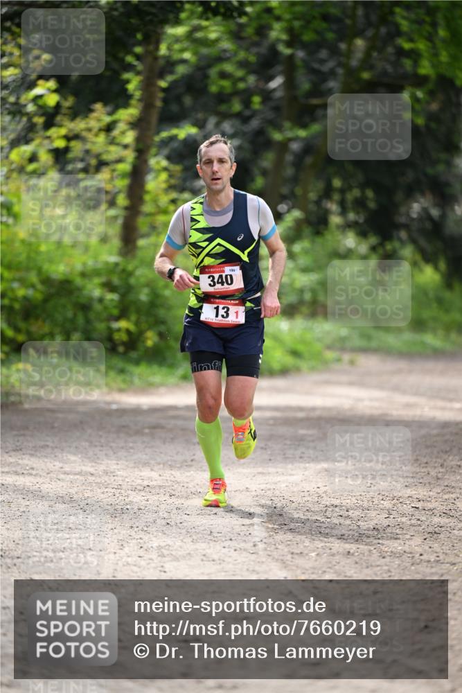 13.04.2025 - Hammer Lauf Dr. Thomas Lammeyer http://msf.ph/oto/7660219 13.04.2025 11:22:34 Laufen 15, 199, 340, 15, 131, 16 meine-sportfotos.de