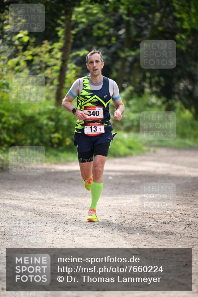 13.04.2025 - Hammer Lauf Dr. Thomas Lammeyer http://msf.ph/oto/7660224 13.04.2025 11:22:35 Laufen 15, 199, 340, 15, 131, 16 meine-sportfotos.de