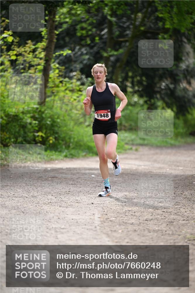 13.04.2025 - Hammer Lauf Dr. Thomas Lammeyer http://msf.ph/oto/7660248 13.04.2025 11:22:55 Laufen 1948 meine-sportfotos.de