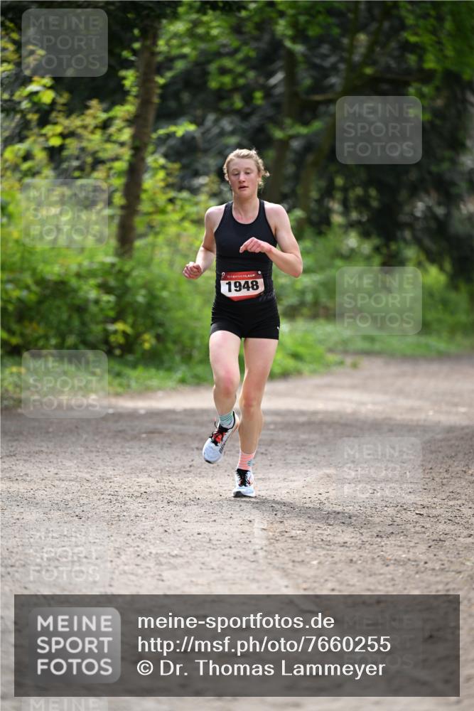 13.04.2025 - Hammer Lauf Dr. Thomas Lammeyer http://msf.ph/oto/7660255 13.04.2025 11:22:56 Laufen 1948 meine-sportfotos.de