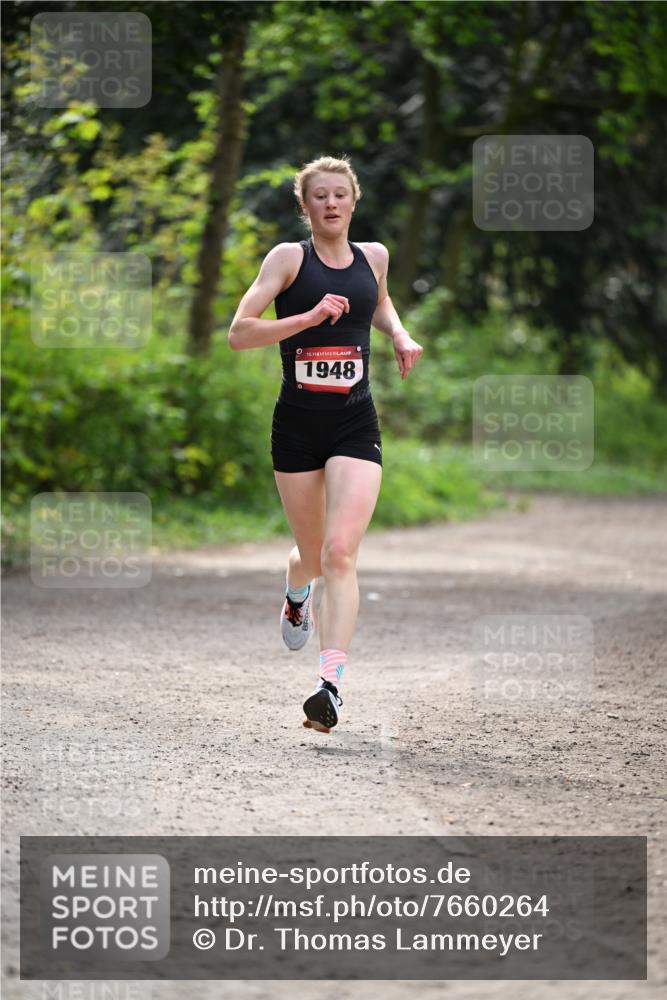 13.04.2025 - Hammer Lauf Dr. Thomas Lammeyer http://msf.ph/oto/7660264 13.04.2025 11:22:56 Laufen 15, 1948 meine-sportfotos.de