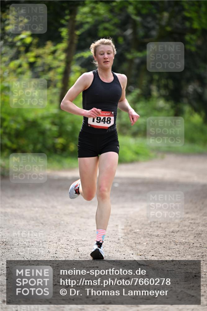 13.04.2025 - Hammer Lauf Dr. Thomas Lammeyer http://msf.ph/oto/7660278 13.04.2025 11:22:57 Laufen 1948 meine-sportfotos.de