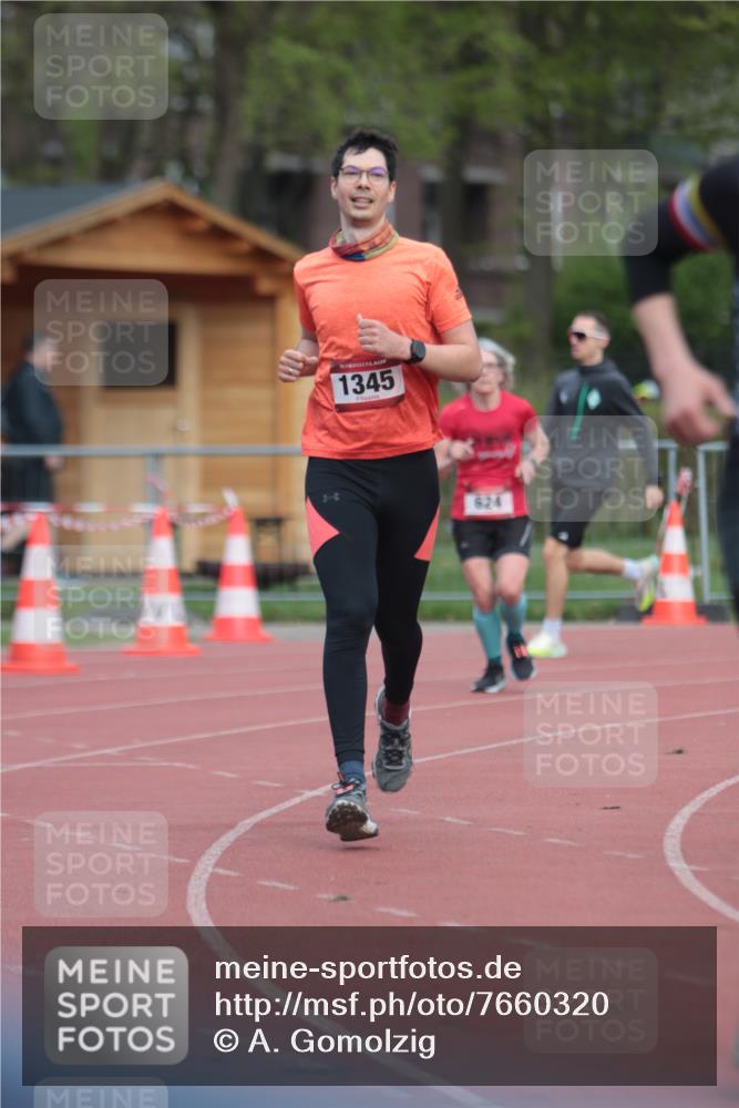 13.04.2025 - Hammer Lauf A. Gomolzig http://msf.ph/oto/7660320 13.04.2025 10:36:15 Ziel 624, 648, 655, 1039, 1345 meine-sportfotos.de