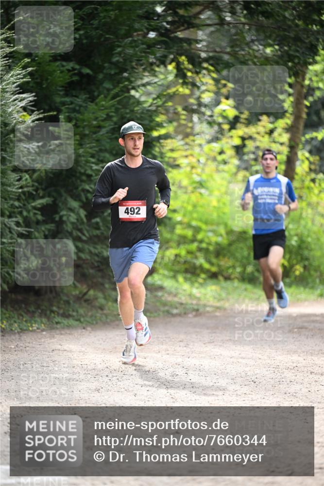 13.04.2025 - Hammer Lauf Dr. Thomas Lammeyer http://msf.ph/oto/7660344 13.04.2025 11:23:52 Laufen 15, 492 meine-sportfotos.de