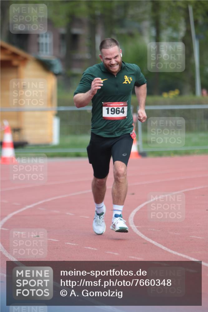 13.04.2025 - Hammer Lauf A. Gomolzig http://msf.ph/oto/7660348 13.04.2025 10:36:35 Ziel 314, 742, 1279, 1964 meine-sportfotos.de