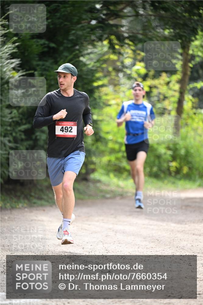 13.04.2025 - Hammer Lauf Dr. Thomas Lammeyer http://msf.ph/oto/7660354 13.04.2025 11:23:52 Laufen 15, 492 meine-sportfotos.de