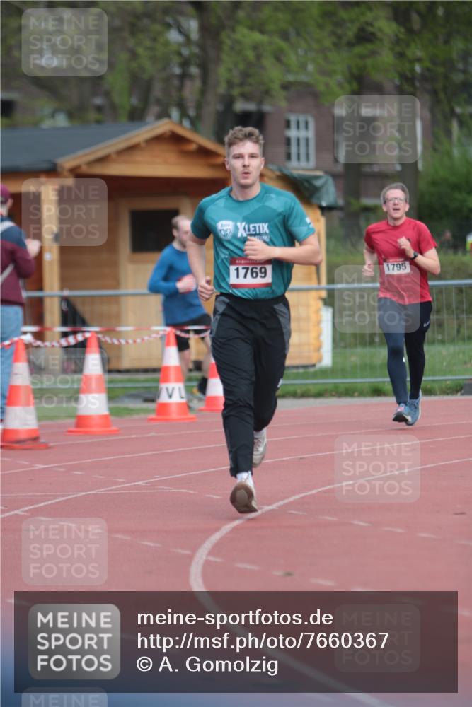 13.04.2025 - Hammer Lauf A. Gomolzig http://msf.ph/oto/7660367 13.04.2025 10:36:52 Ziel 620, 1182, 1769, 1795 meine-sportfotos.de