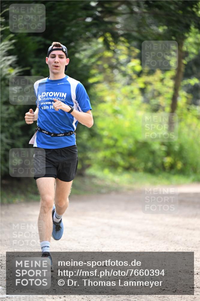 13.04.2025 - Hammer Lauf Dr. Thomas Lammeyer http://msf.ph/oto/7660394 13.04.2025 11:23:55 Laufen 2 meine-sportfotos.de