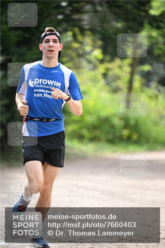 13.04.2025 - Hammer Lauf Dr. Thomas Lammeyer http://msf.ph/oto/7660403 13.04.2025 11:23:55 Laufen  meine-sportfotos.de