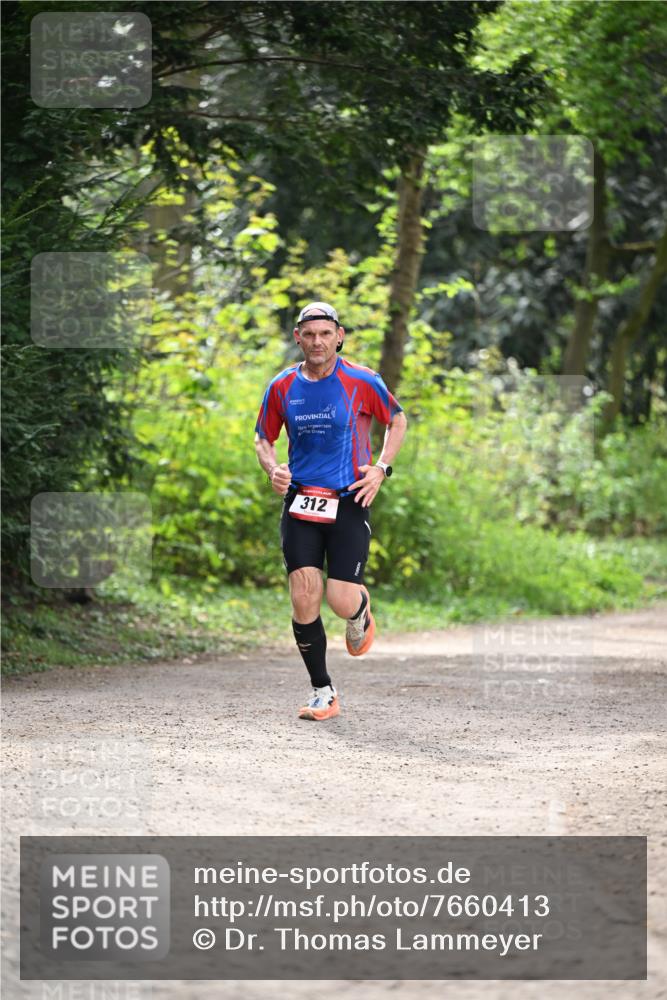 13.04.2025 - Hammer Lauf Dr. Thomas Lammeyer http://msf.ph/oto/7660413 13.04.2025 11:23:59 Laufen 312 meine-sportfotos.de