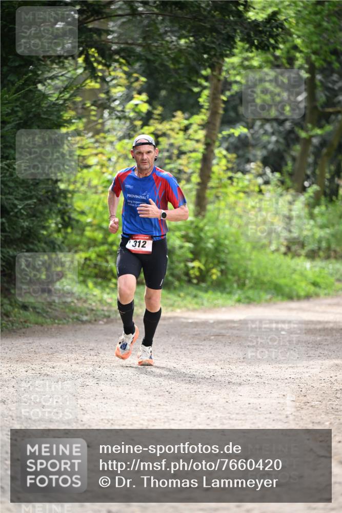 13.04.2025 - Hammer Lauf Dr. Thomas Lammeyer http://msf.ph/oto/7660420 13.04.2025 11:23:59 Laufen 312 meine-sportfotos.de