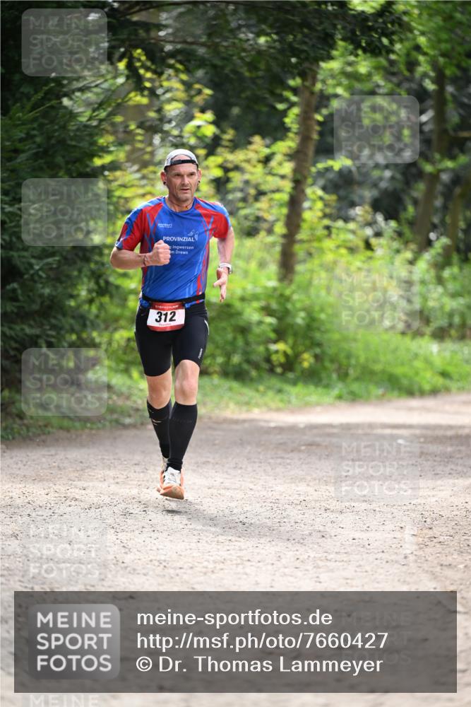 13.04.2025 - Hammer Lauf Dr. Thomas Lammeyer http://msf.ph/oto/7660427 13.04.2025 11:24:00 Laufen 312 meine-sportfotos.de