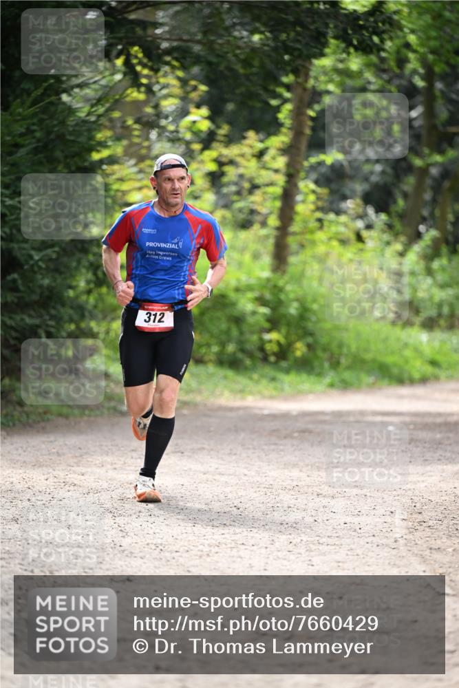 13.04.2025 - Hammer Lauf Dr. Thomas Lammeyer http://msf.ph/oto/7660429 13.04.2025 11:24:00 Laufen 312 meine-sportfotos.de