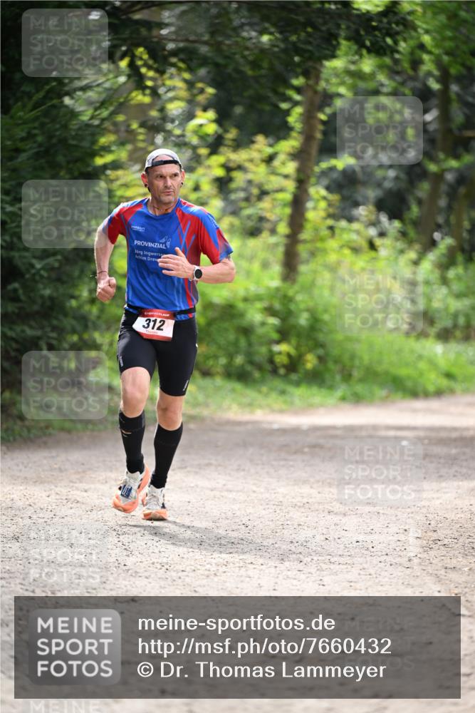 13.04.2025 - Hammer Lauf Dr. Thomas Lammeyer http://msf.ph/oto/7660432 13.04.2025 11:24:00 Laufen 312 meine-sportfotos.de