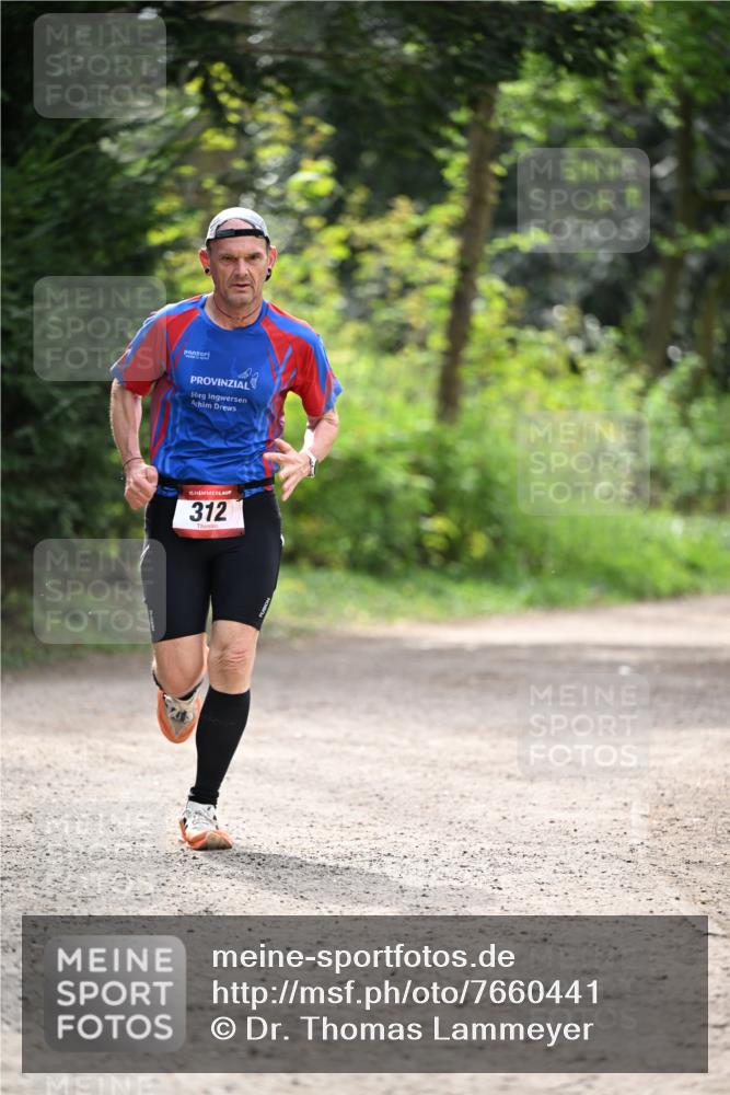13.04.2025 - Hammer Lauf Dr. Thomas Lammeyer http://msf.ph/oto/7660441 13.04.2025 11:24:01 Laufen 15, 312 meine-sportfotos.de