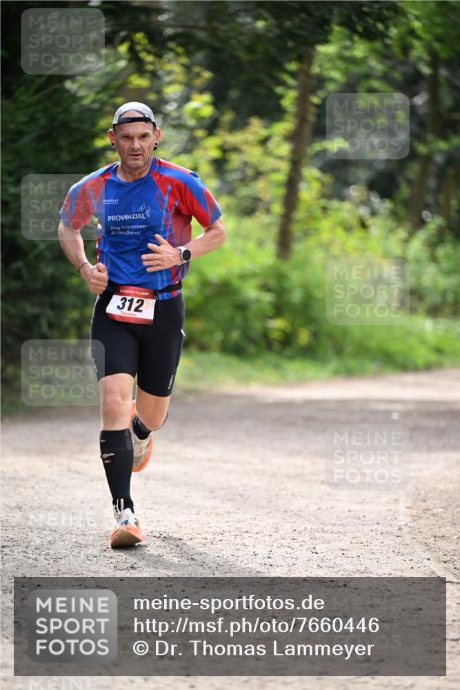13.04.2025 - Hammer Lauf Dr. Thomas Lammeyer http://msf.ph/oto/7660446 13.04.2025 11:24:01 Laufen 15, 312 meine-sportfotos.de