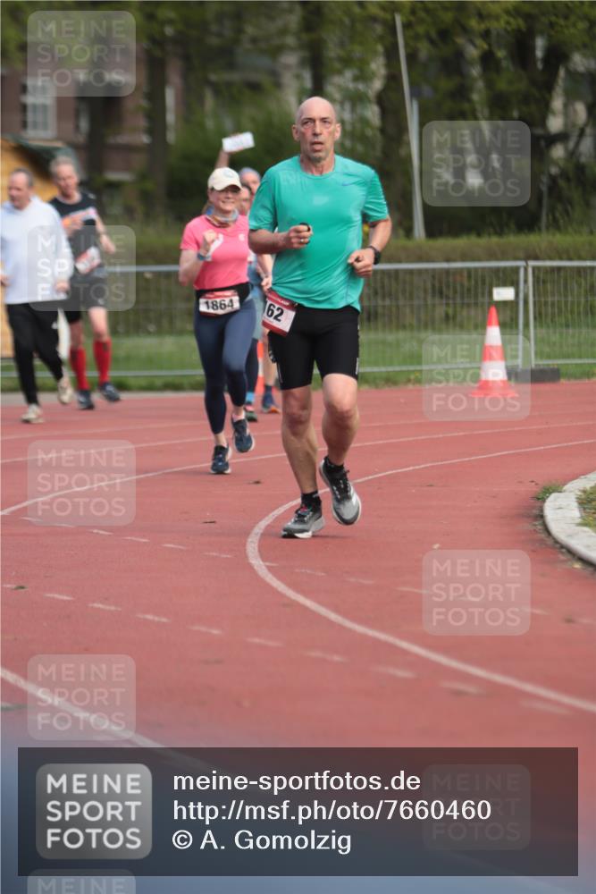 13.04.2025 - Hammer Lauf A. Gomolzig http://msf.ph/oto/7660460 13.04.2025 10:37:59 Ziel 162, 254, 718, 1330, 1864 meine-sportfotos.de