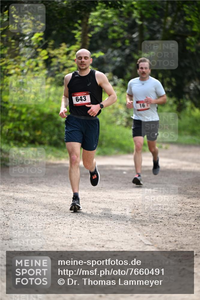 13.04.2025 - Hammer Lauf Dr. Thomas Lammeyer http://msf.ph/oto/7660491 13.04.2025 11:24:11 Laufen 15, 643, 16 meine-sportfotos.de