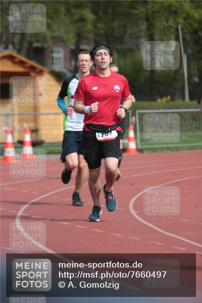 13.04.2025 - Hammer Lauf A. Gomolzig http://msf.ph/oto/7660497 13.04.2025 10:38:12 Ziel 131, 627, 647, 767, 953, 956 meine-sportfotos.de