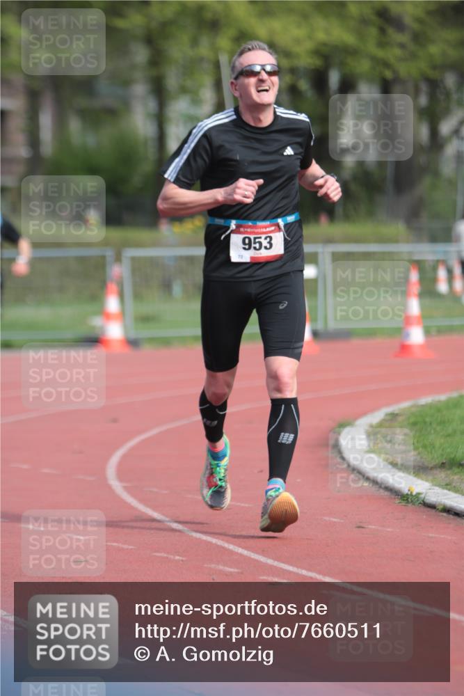 13.04.2025 - Hammer Lauf A. Gomolzig http://msf.ph/oto/7660511 13.04.2025 10:38:15 Ziel 131, 647, 953, 956 meine-sportfotos.de