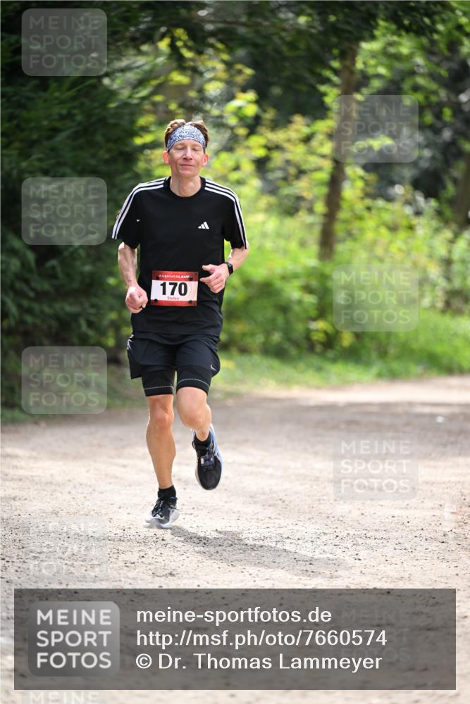 13.04.2025 - Hammer Lauf Dr. Thomas Lammeyer http://msf.ph/oto/7660574 13.04.2025 11:24:22 Laufen 15, 170 meine-sportfotos.de