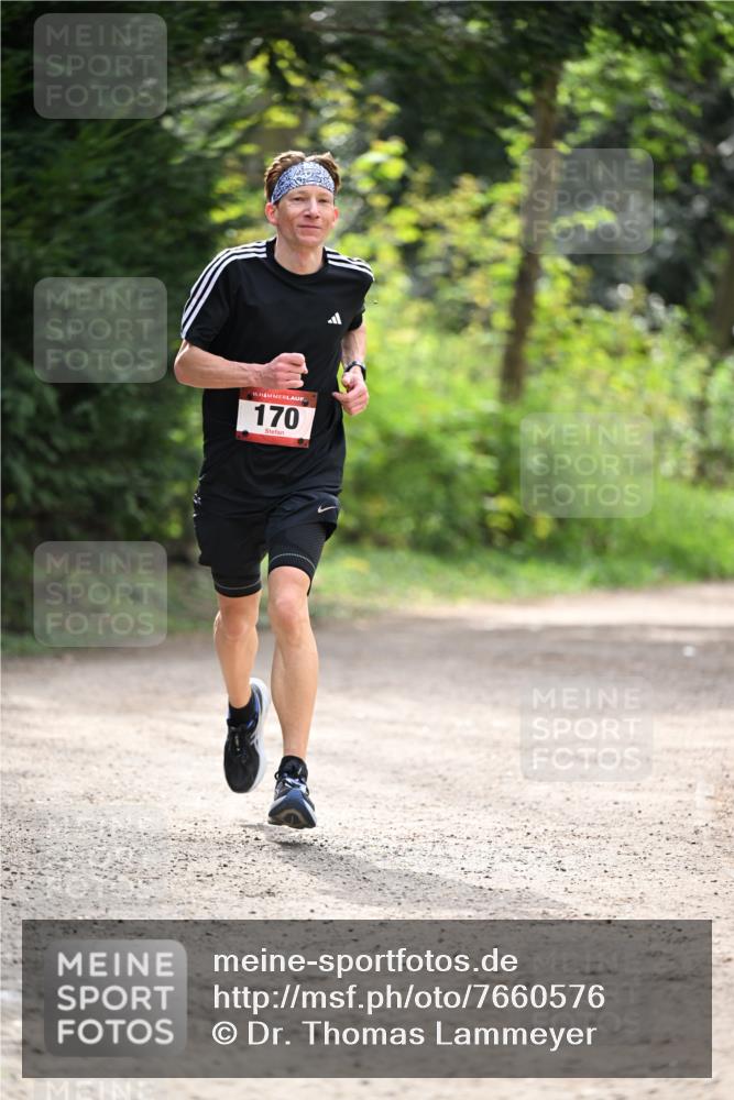 13.04.2025 - Hammer Lauf Dr. Thomas Lammeyer http://msf.ph/oto/7660576 13.04.2025 11:24:23 Laufen 15, 170 meine-sportfotos.de