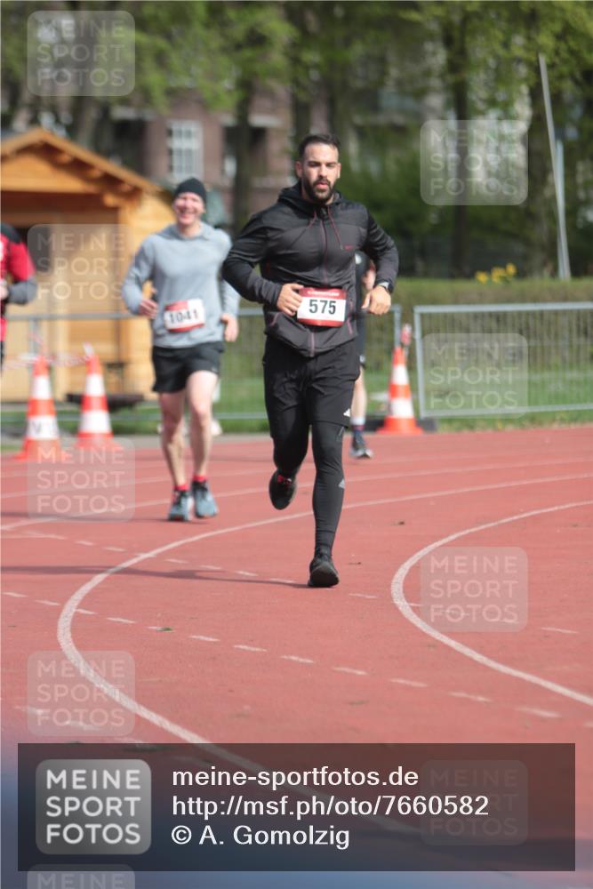 13.04.2025 - Hammer Lauf A. Gomolzig http://msf.ph/oto/7660582 13.04.2025 10:38:47 Ziel 286, 497, 575, 1041, 1204 meine-sportfotos.de