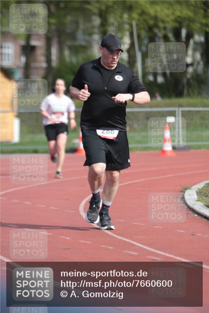 13.04.2025 - Hammer Lauf A. Gomolzig http://msf.ph/oto/7660600 13.04.2025 10:38:53 Ziel 286, 1134, 1857 meine-sportfotos.de