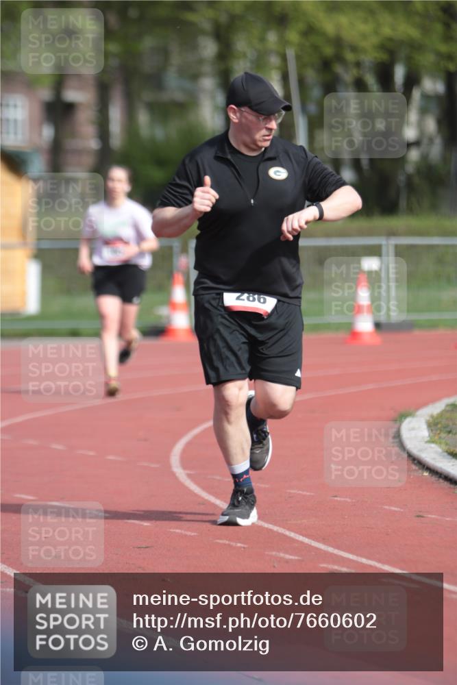 13.04.2025 - Hammer Lauf A. Gomolzig http://msf.ph/oto/7660602 13.04.2025 10:38:53 Ziel 286, 1134, 1857 meine-sportfotos.de