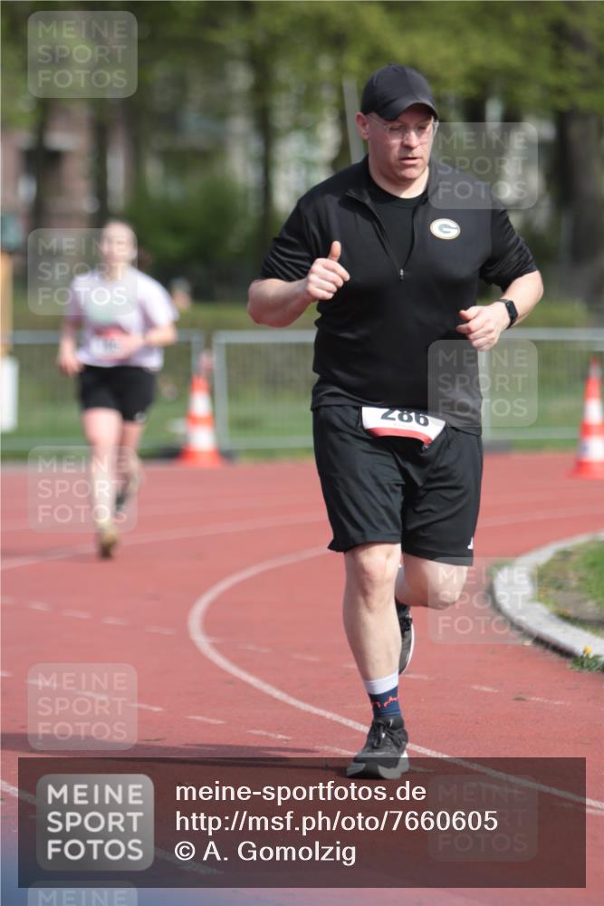 13.04.2025 - Hammer Lauf A. Gomolzig http://msf.ph/oto/7660605 13.04.2025 10:38:54 Ziel 286, 1134, 1857 meine-sportfotos.de