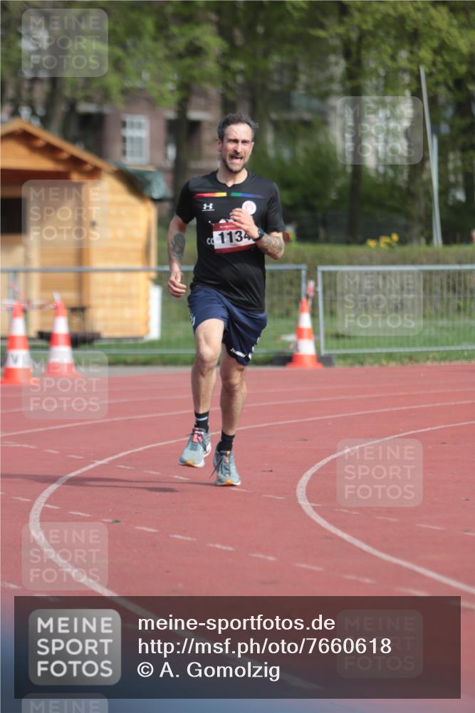 13.04.2025 - Hammer Lauf A. Gomolzig http://msf.ph/oto/7660618 13.04.2025 10:39:02 Ziel 1134 meine-sportfotos.de