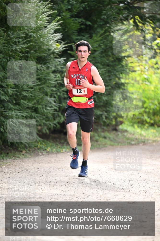 13.04.2025 - Hammer Lauf Dr. Thomas Lammeyer http://msf.ph/oto/7660629 13.04.2025 11:24:31 Laufen 10, 15, 121 meine-sportfotos.de