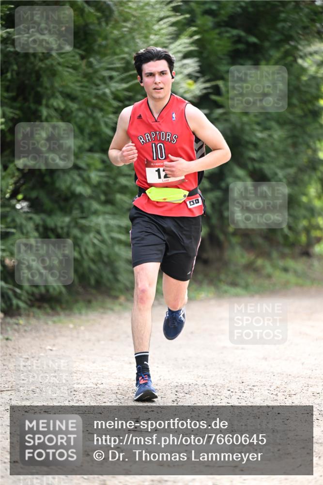 13.04.2025 - Hammer Lauf Dr. Thomas Lammeyer http://msf.ph/oto/7660645 13.04.2025 11:24:32 Laufen 10, 15, 12 meine-sportfotos.de
